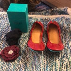 Tieks Cardinal Red Size 9